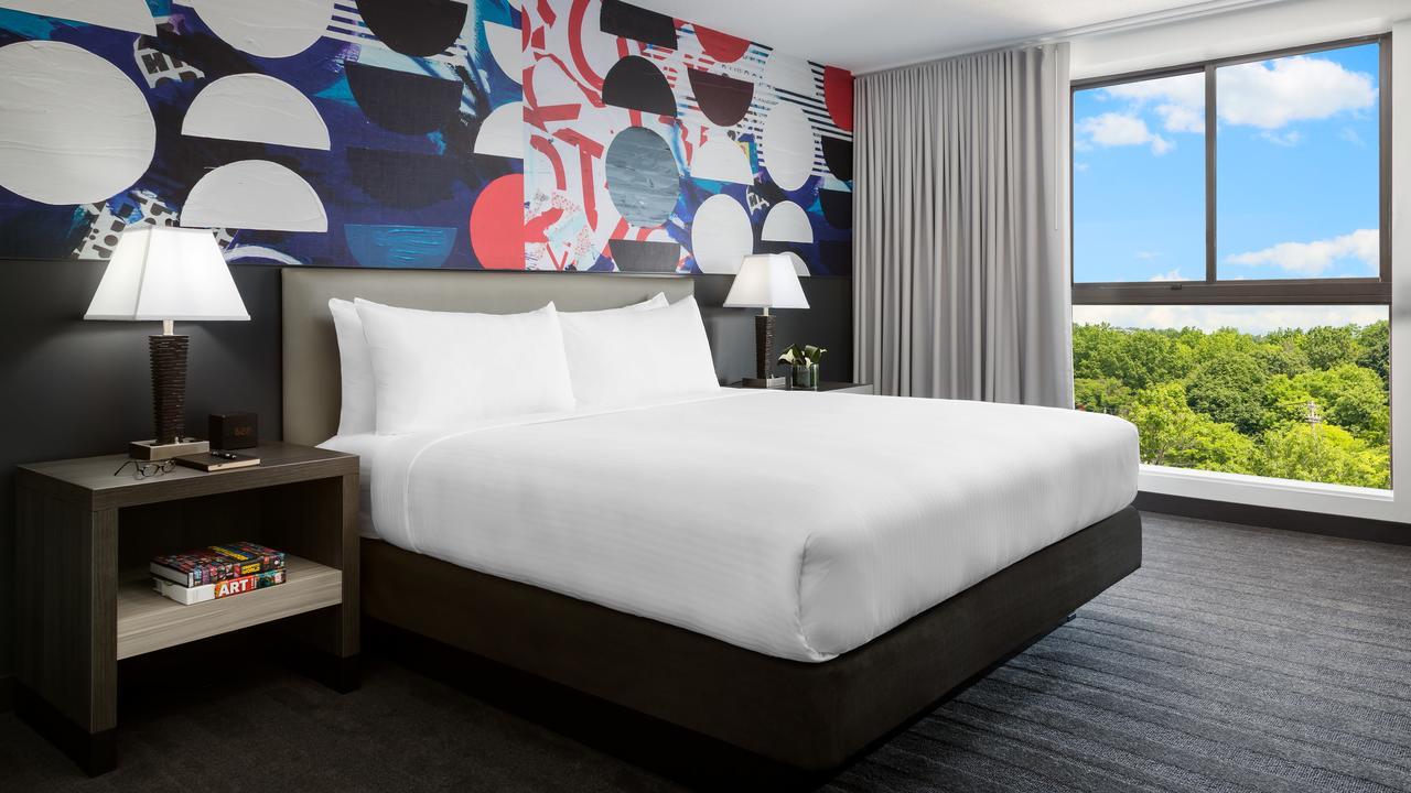 Standard Zimmer mit Kingsize-Bett