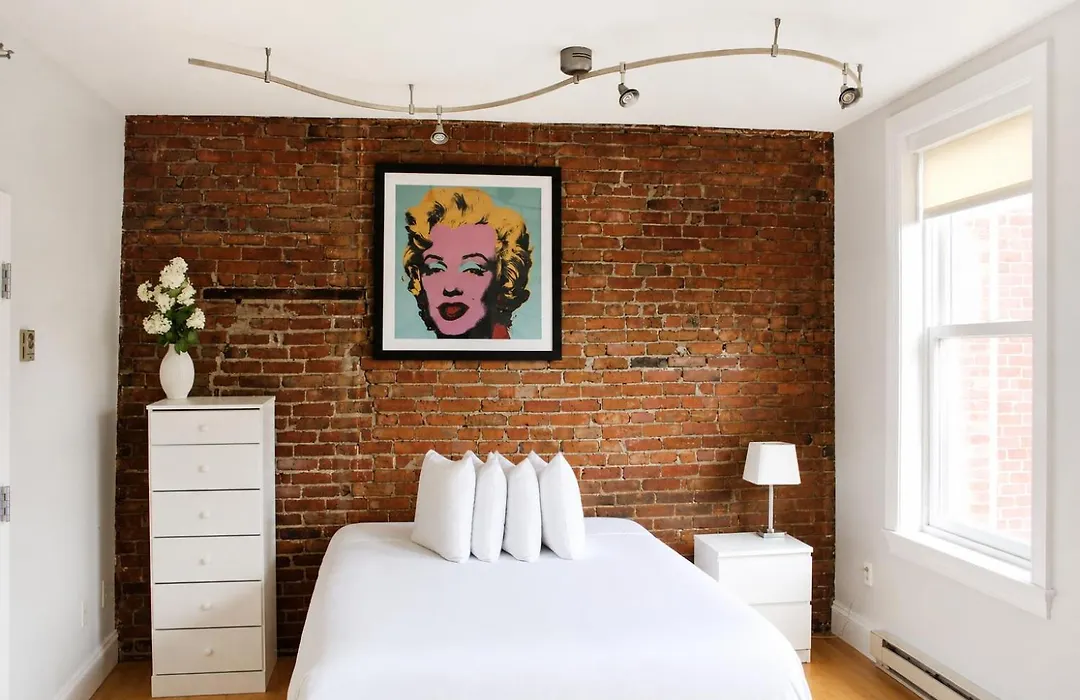 Charming Studio In Boston Brownstone, #6-1