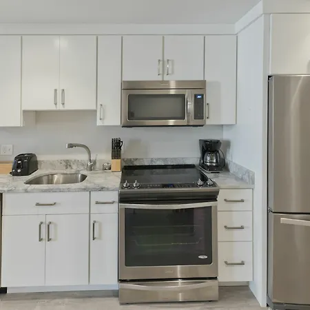 Loft Style 2Br In Downtown By Sonder-3